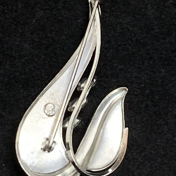Vintage Tru Kay Sterling Silver Clear Rhinestone Leaf Brooch Signed TK (2467) - Picture 3 of 4